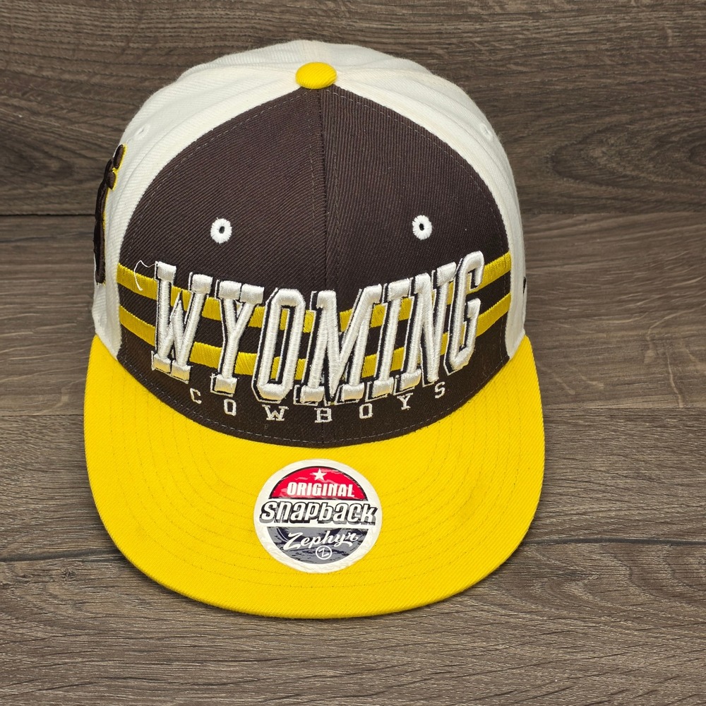 Wyoming Cowboys Hat Cap Mens Wool Snap Back Brown NCAA Football Fan